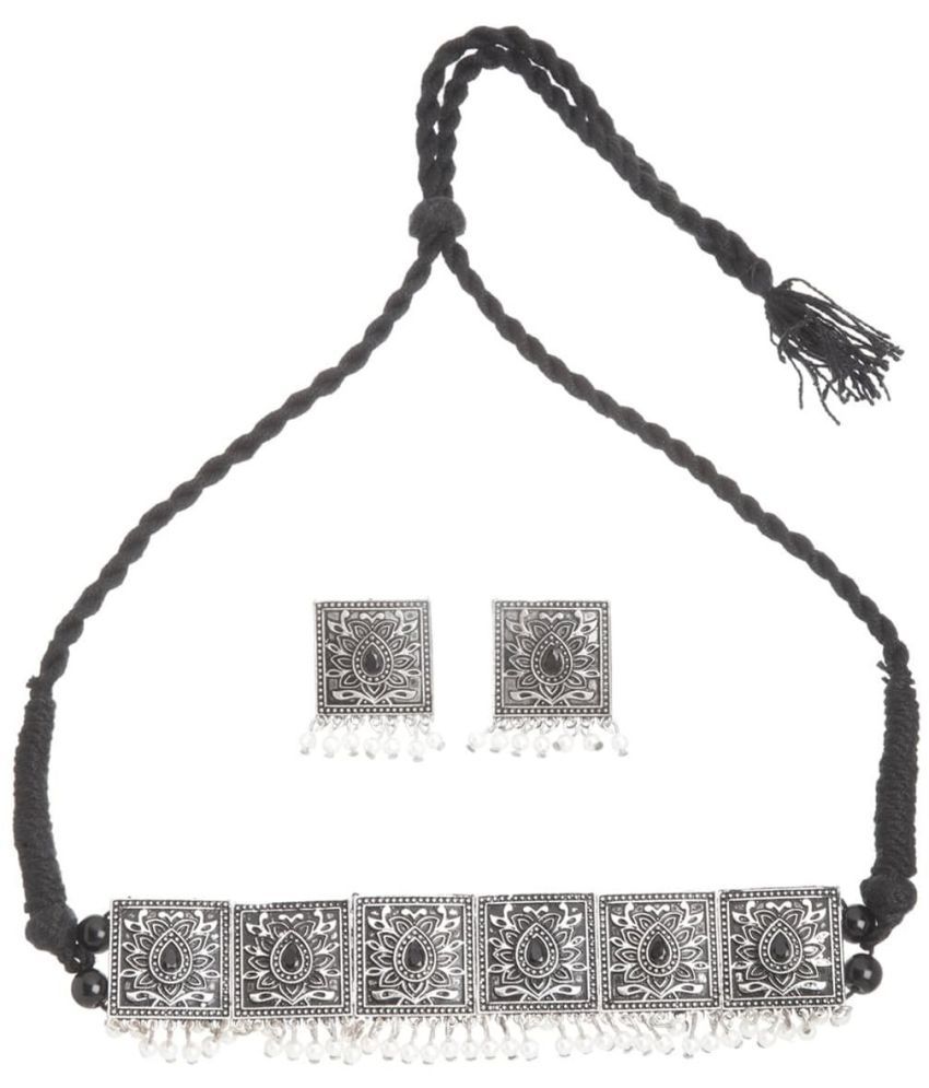     			PUJVI - Black Alloy Necklace Set ( Pack of 1 )