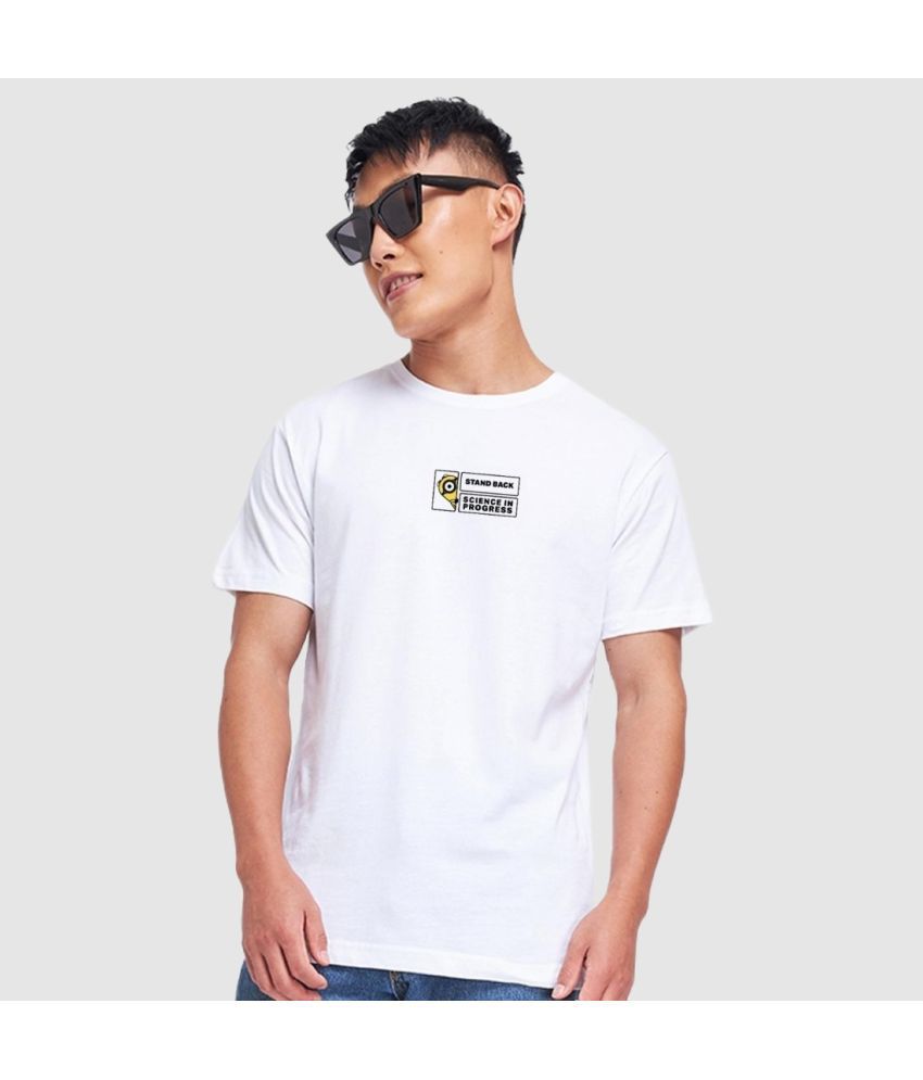     			Bewakoof - White Cotton Regular Fit Men's T-Shirt ( Pack of 1 )
