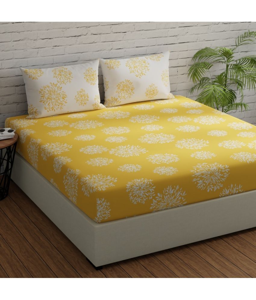     			Huesland - Mustard Cotton Double Bedsheet with 2 Pillow Covers
