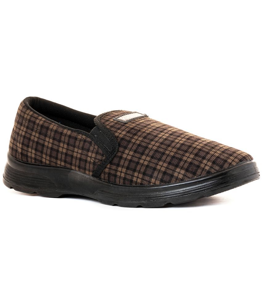     			Khadim's - Brown Men's Slip-on Shoes