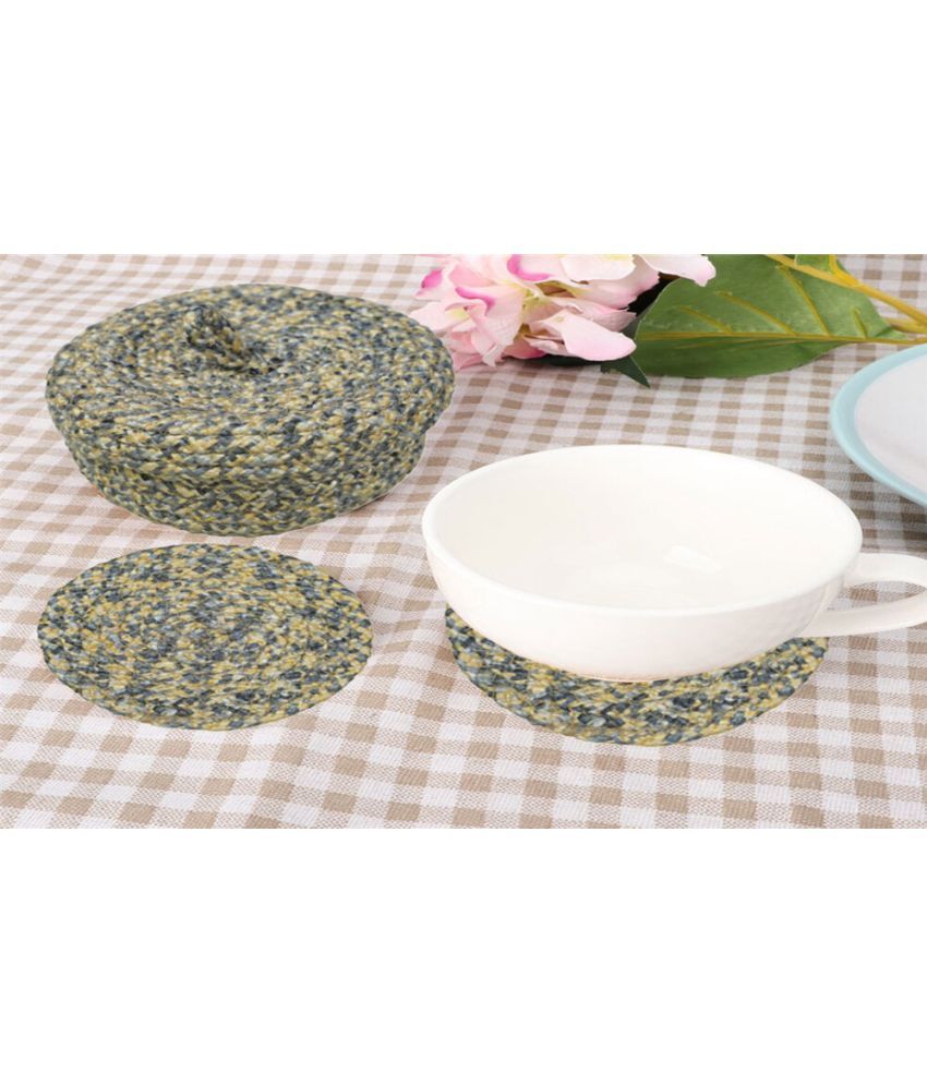     			LADLI JEE Set of 6 Polyester Coaster