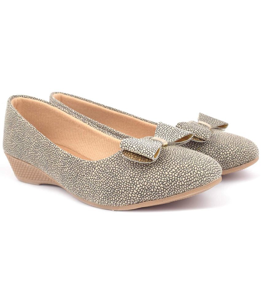     			Commander - Gray Women's Casual Ballerinas