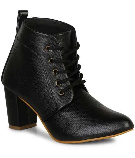 Boots for womens online cheap india