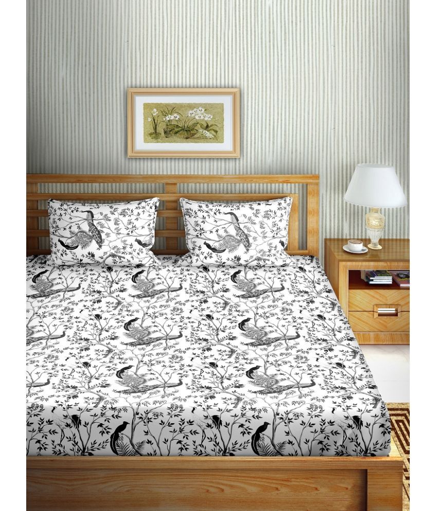     			Bella Casa - Grey Cotton Double Bedsheet with 2 Pillow Covers