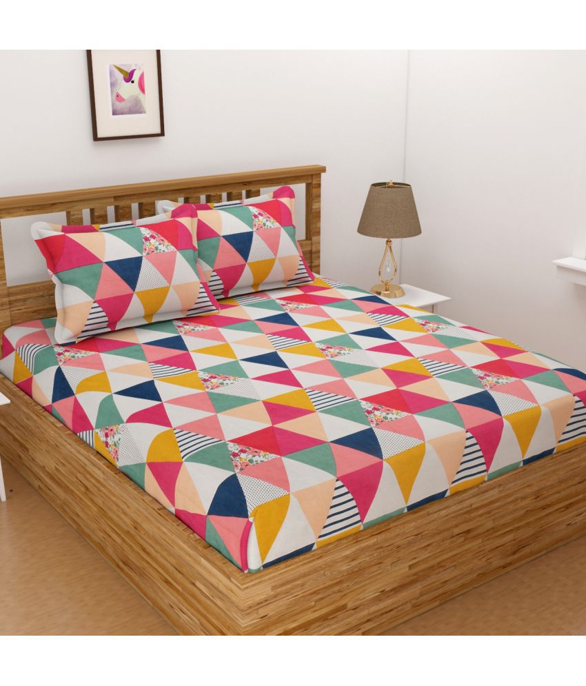     			Homefab India Microfiber Abstract Double Bedsheet with 2 Pillow Covers - Multicolor