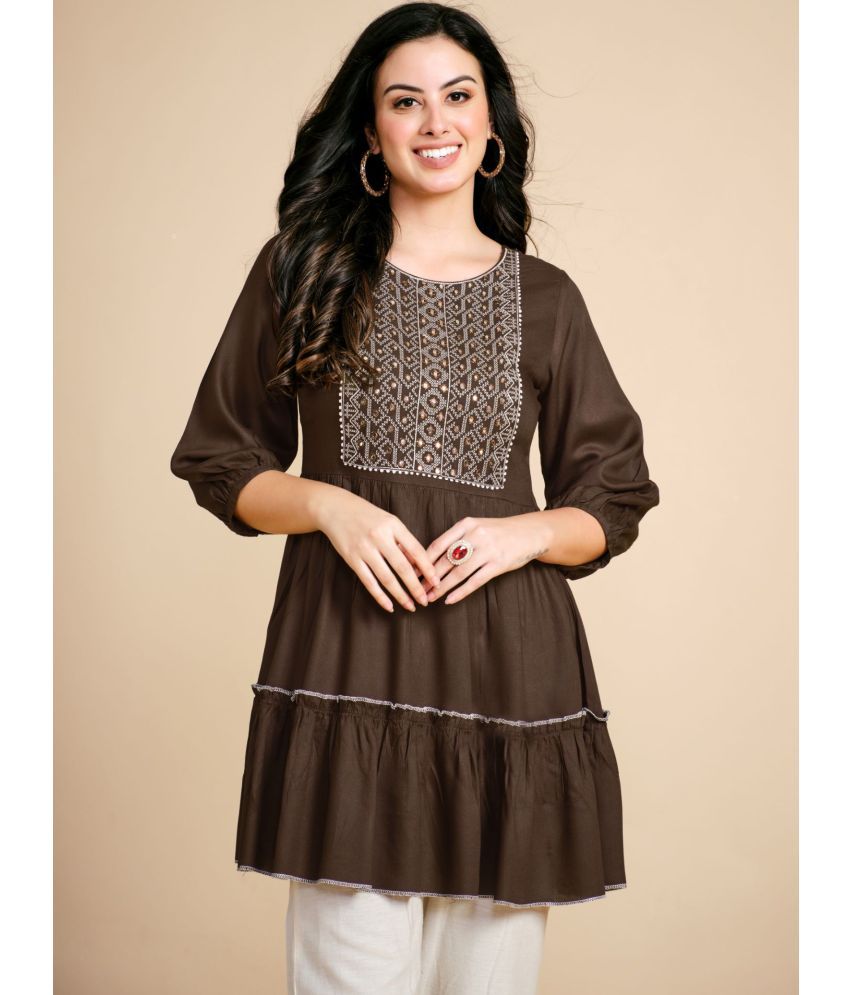     			Glomee - Brown Viscose Women's Tunic ( Pack of 1 )