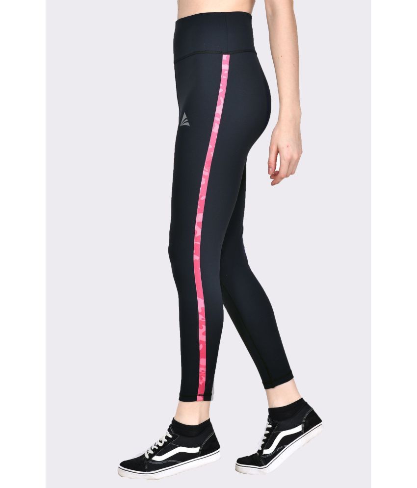     			ACTIWIN Black Poly Spandex Solid Capri - Single