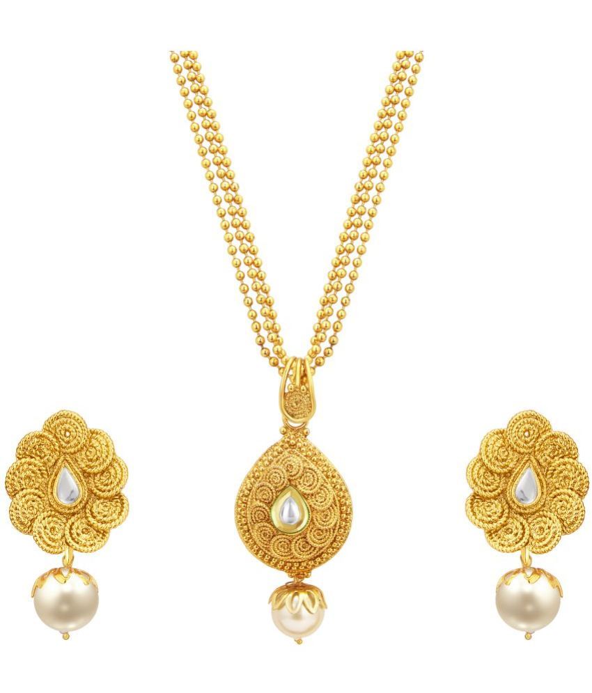     			Sukkhi - Gold Pendant ( Pack of 1 )