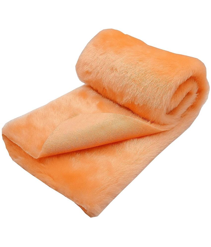     			Vardhman - Other Super Soft Peach Fur Cloth, Size 38" x 32", Hair Length 2 cm ( Pack of 1 )