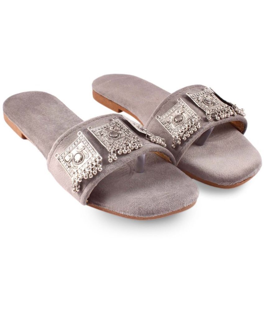     			Apratim - Gray Women's Flats