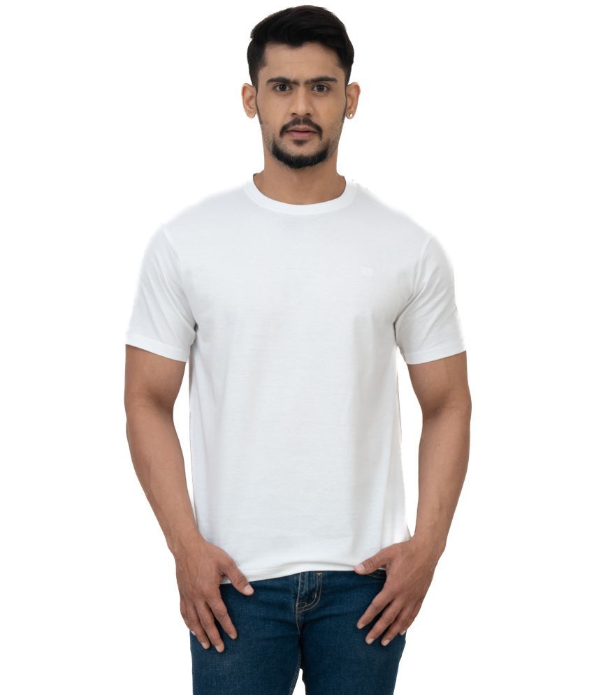     			Cotstyle - White Cotton Regular Fit Men's T-Shirt ( Pack of 1 )