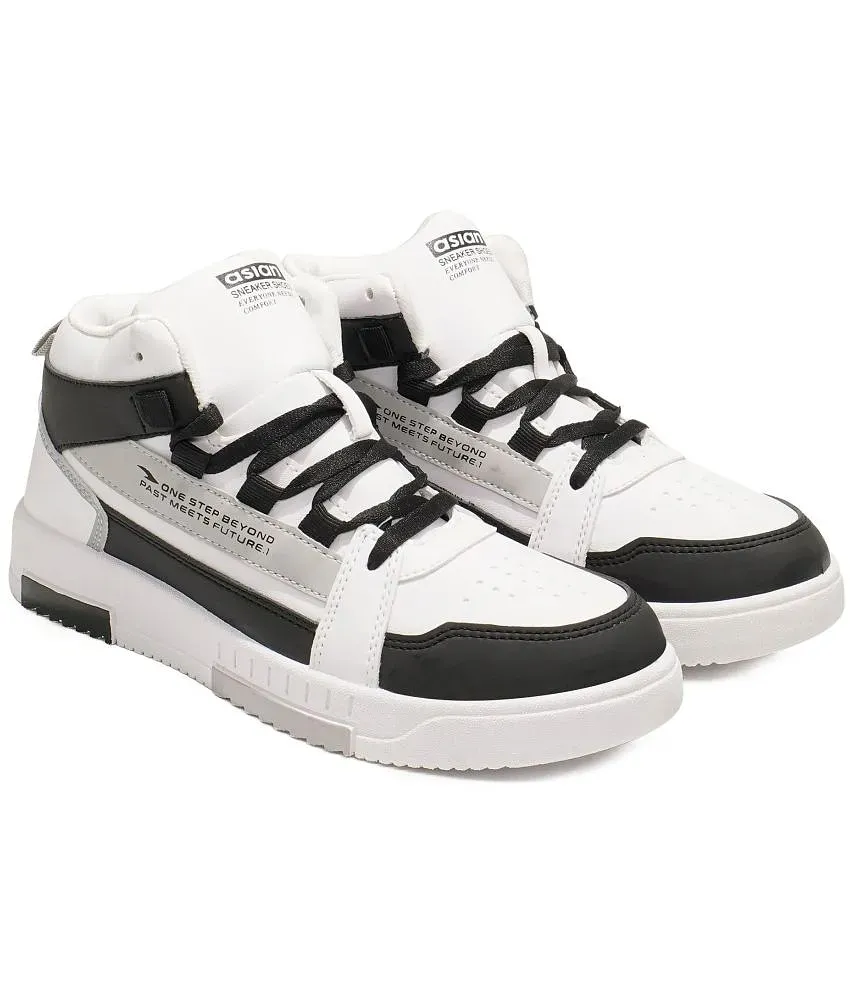 White on sale sneakers snapdeal