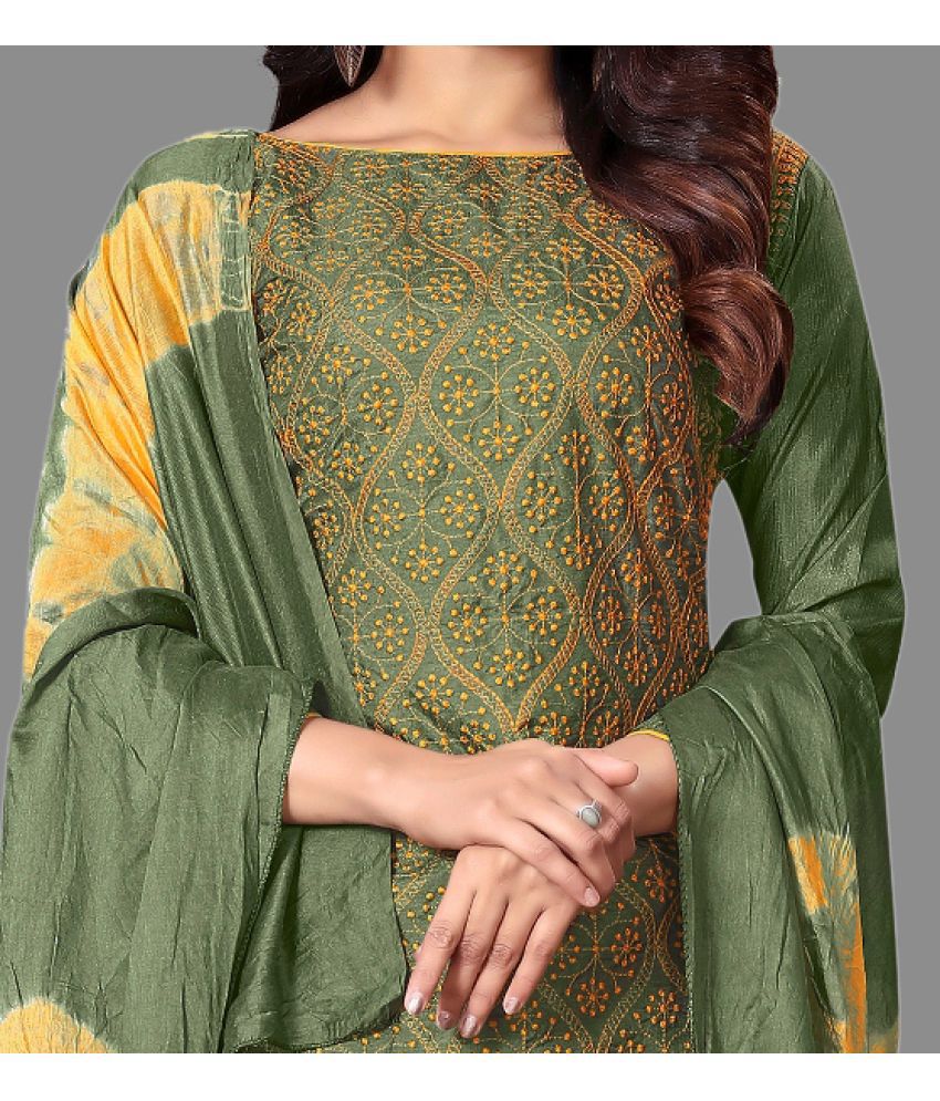     			JULEE - Unstitched Green Silk Dress Material ( Pack of 1 )