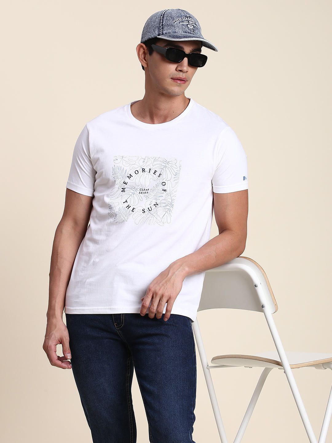     			Dennis Lingo - White Cotton Blend Slim Fit Men's T-Shirt ( Pack of 1 )