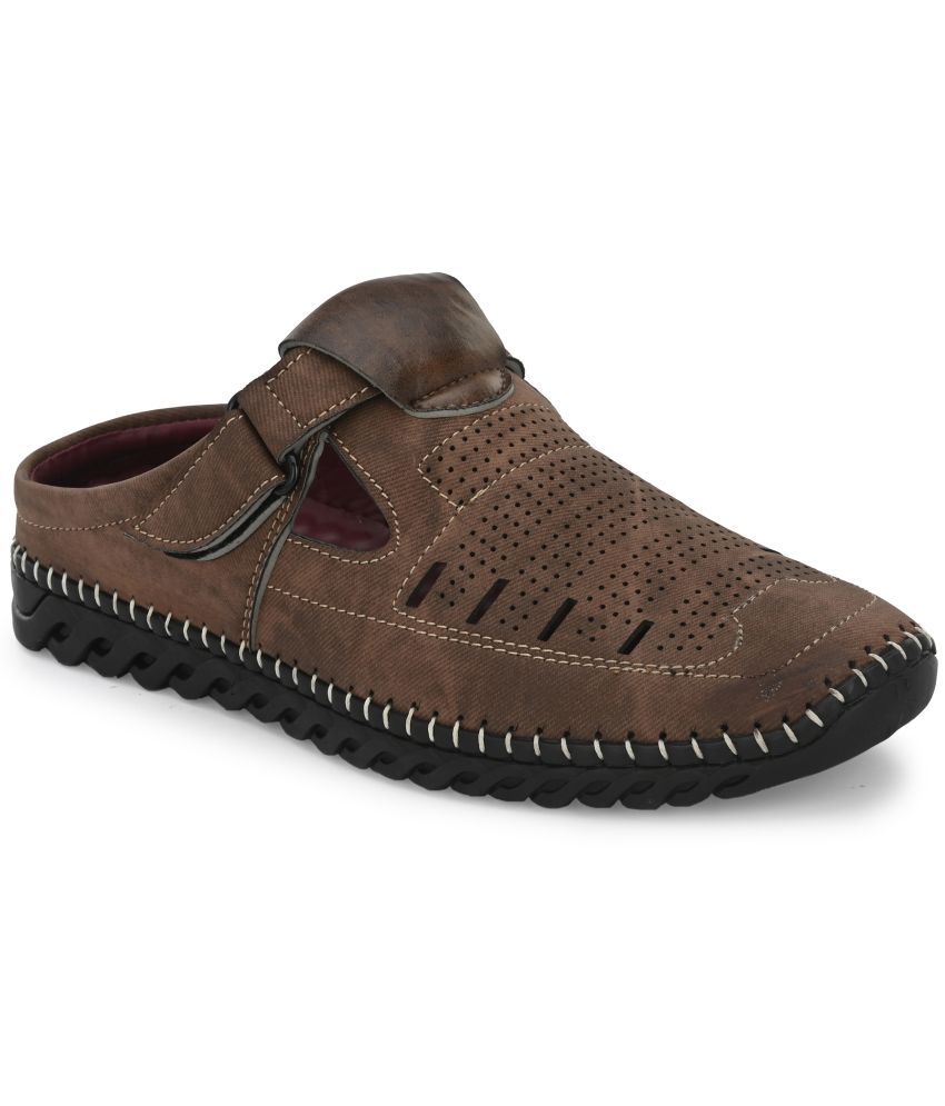     			Leeport - Brown Men's Sandals