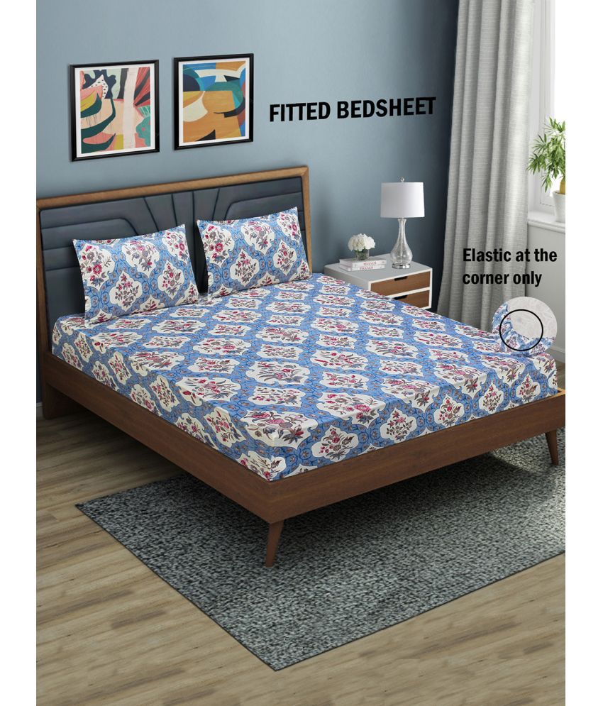     			Home Candy Microfibre Abstract 1 Bedsheet with 2 Pillow Covers - Multi