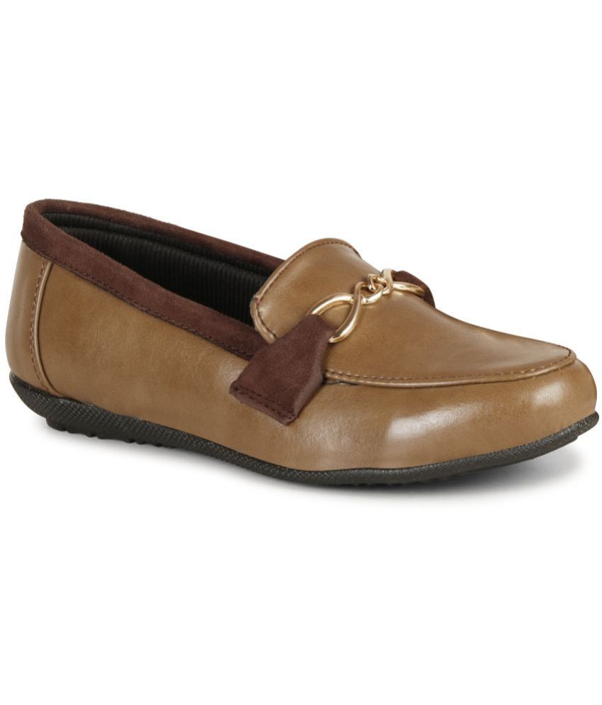     			Saheb - Brown Women's Loafers