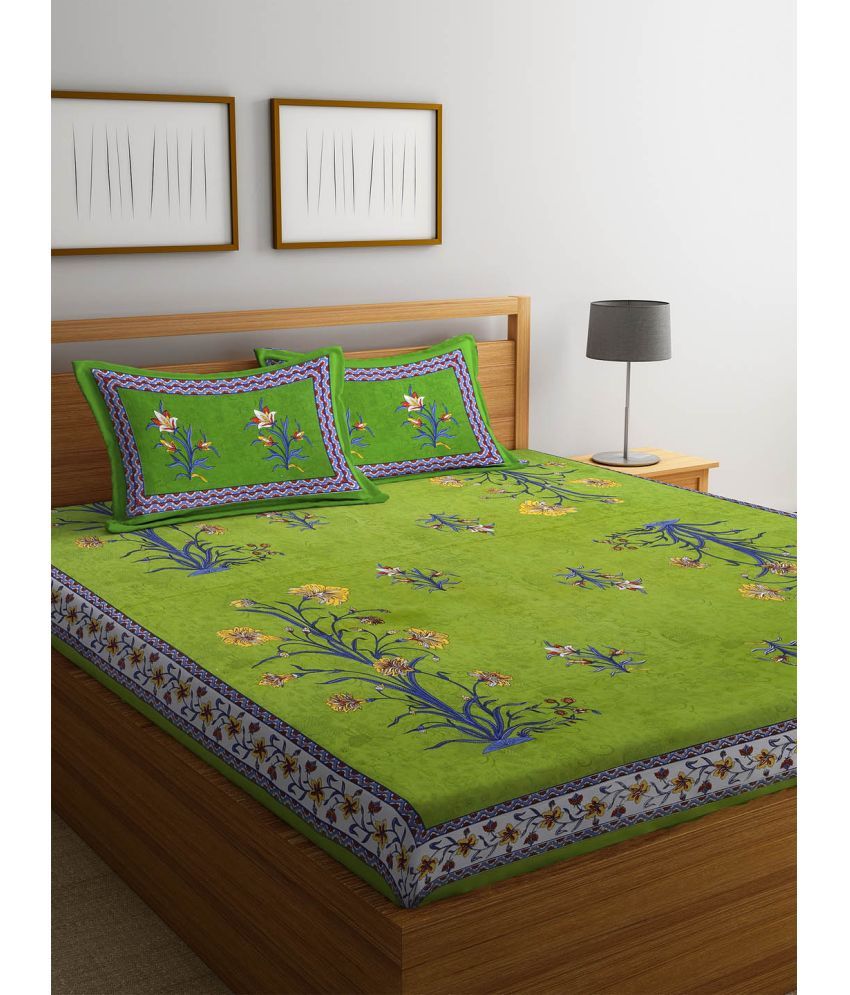     			Uniqchoice Cotton Floral Double Bedsheet with 2 Pillow Covers - Green