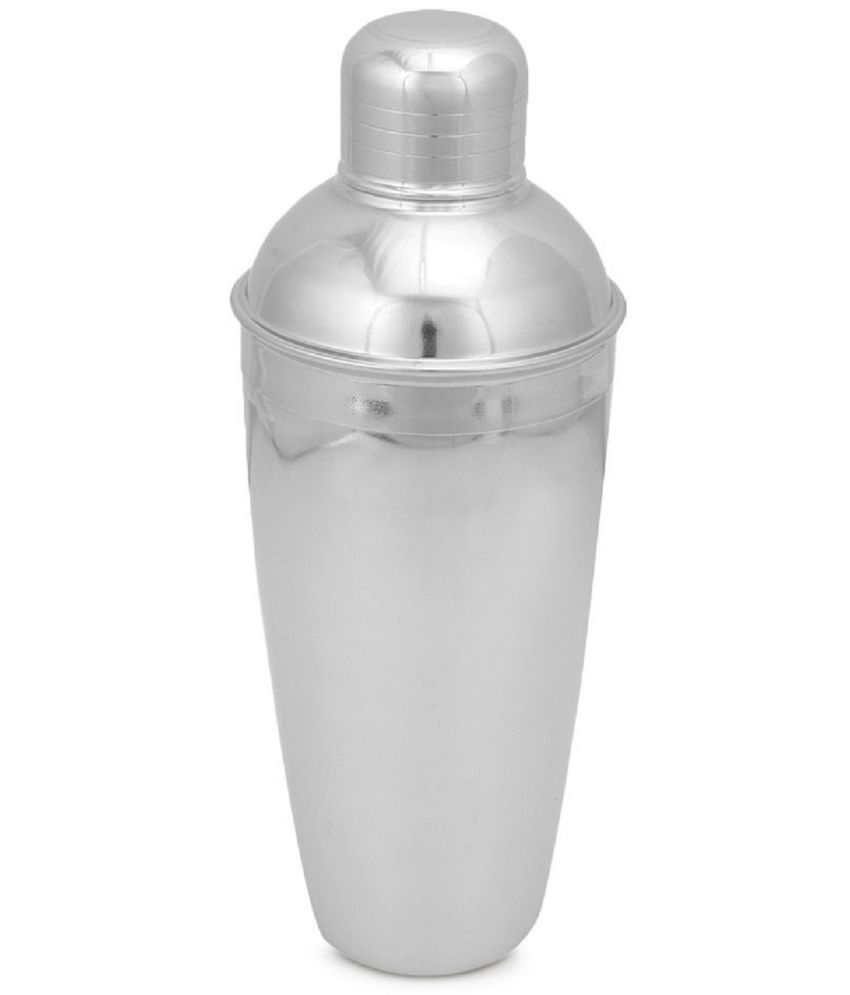     			Dynore Stainless Steel Shakers 750 ml Silver