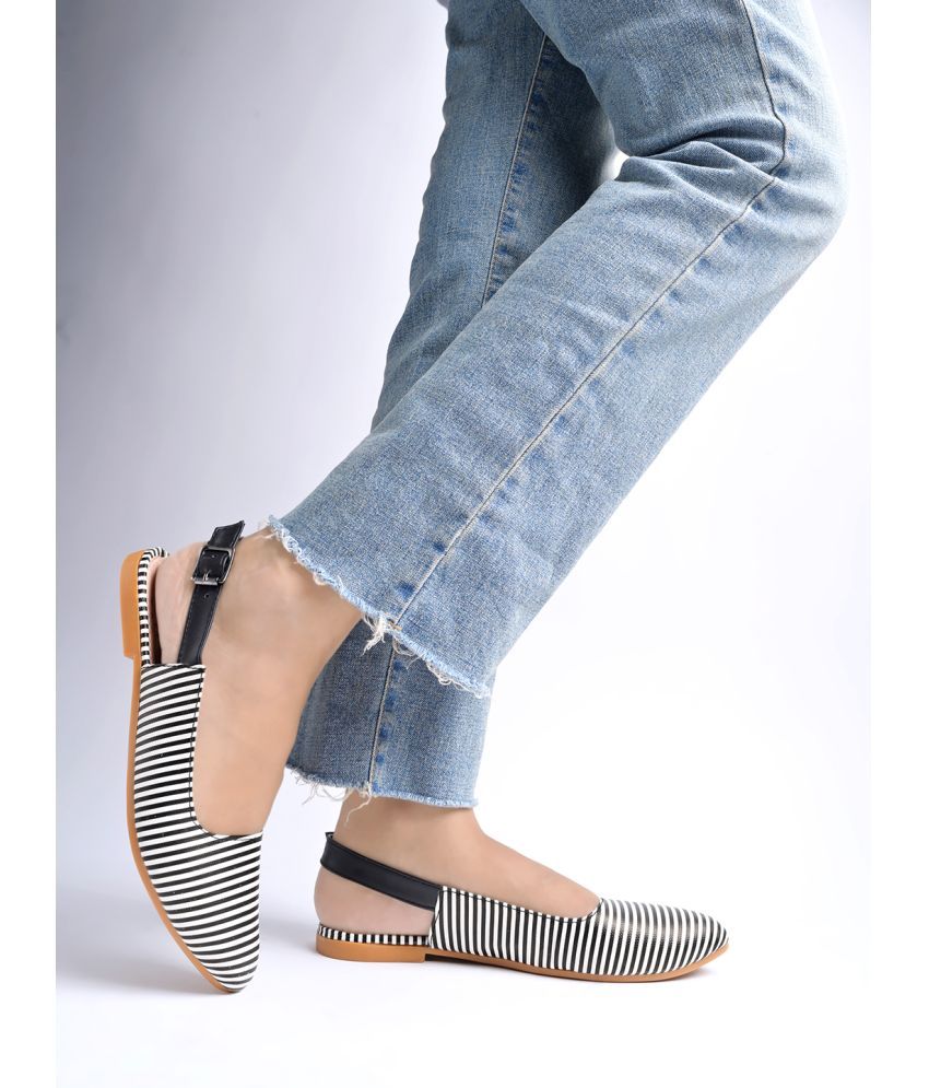     			Shoetopia Belly, Trendy, Casual, Party Wear Daily Wear Striped Pattern Point Toe Slingback Flat Belly For Girls