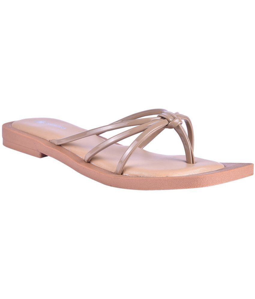     			SWAGGA - Beige Women's Flats