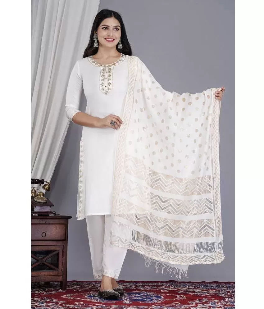 Checkered Embroidered White Salwar Kameez | ME746 | Alhannah Islamic  Clothing