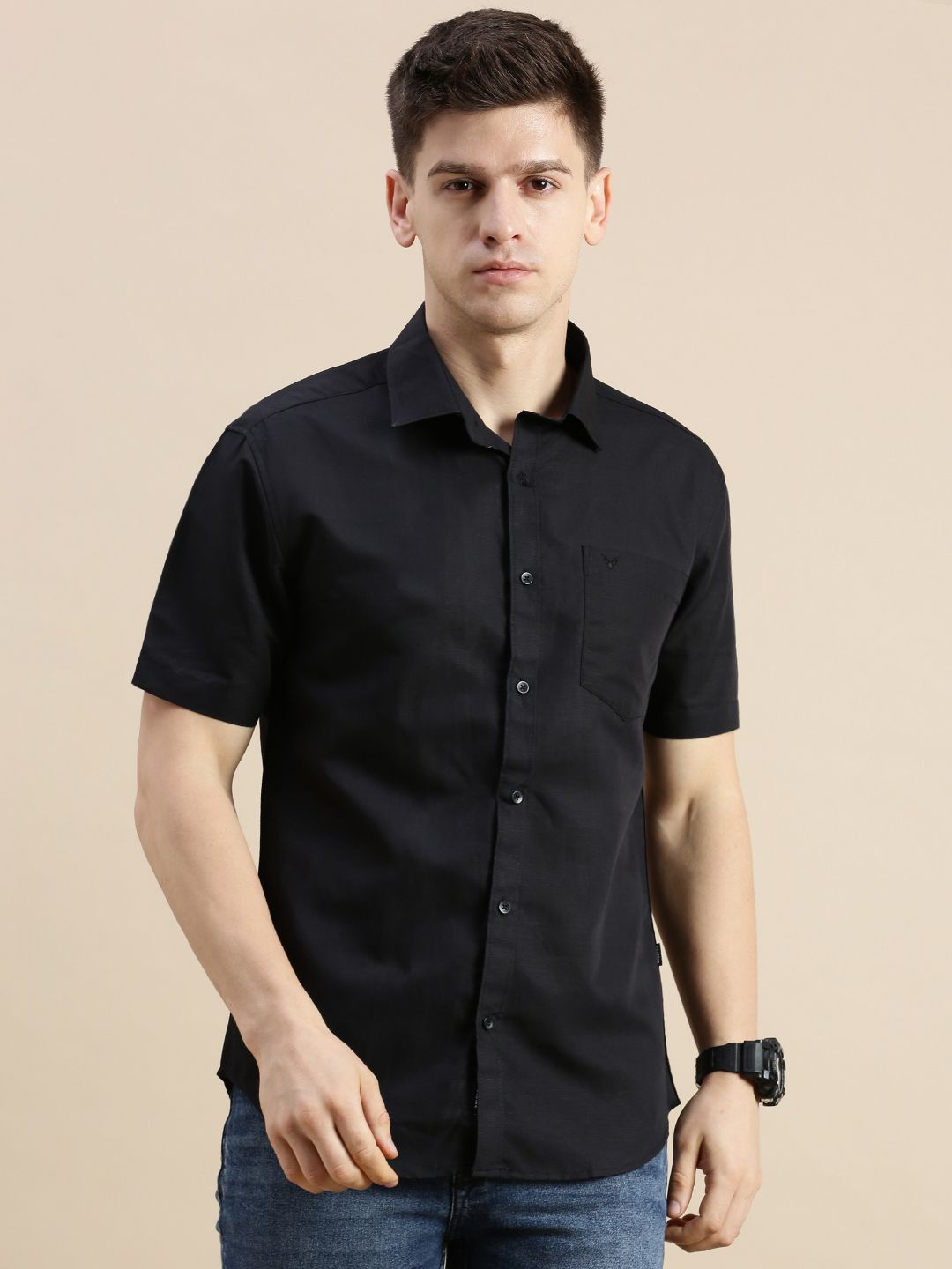     			Showoff Cotton Blend Regular Fit Solids Half Sleeves Men's Casual Shirt - Black ( Pack of 1 )