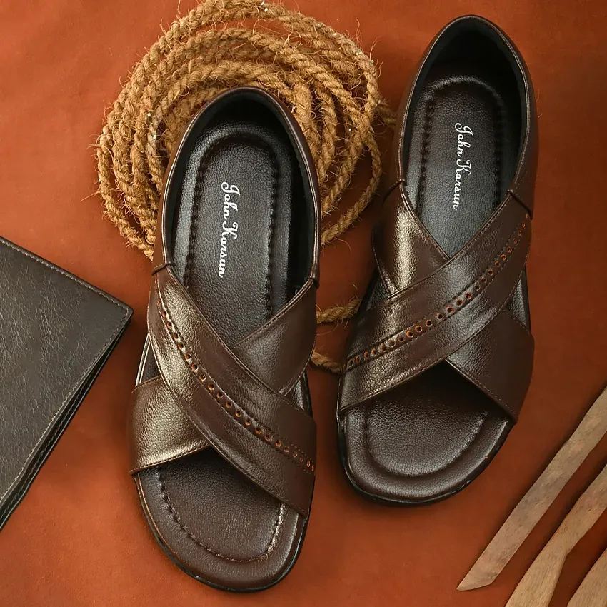 FitFlop Men - Buy FitFlop For Men Online in India | Metro Shoes