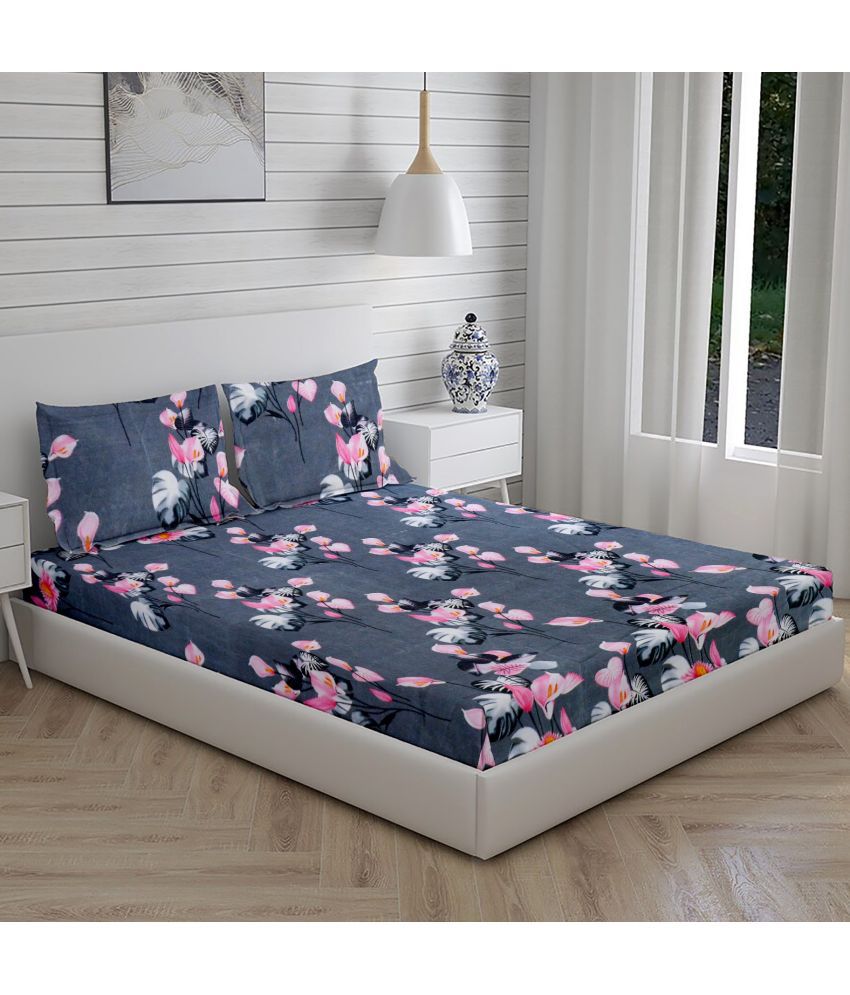    			HOMETALES Microfiber Floral Double Bedsheet with 2 Pillow Covers - Grey
