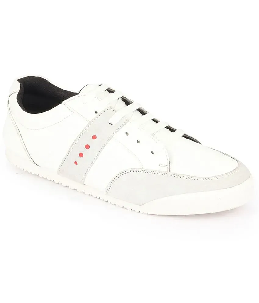 Snapdeal 2024 sneakers sale