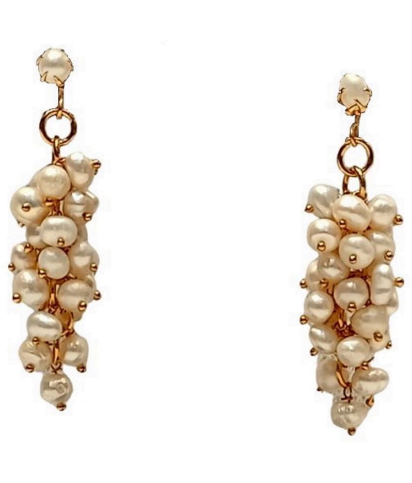    			Mannatraj Pearls & Jewellers - White Pearl Earrings ( Pack of 1 )