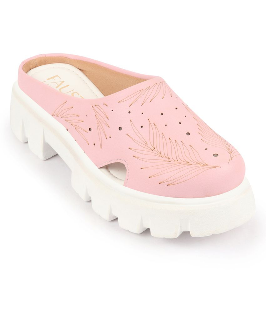     			Fausto - Pink Women's Slip On