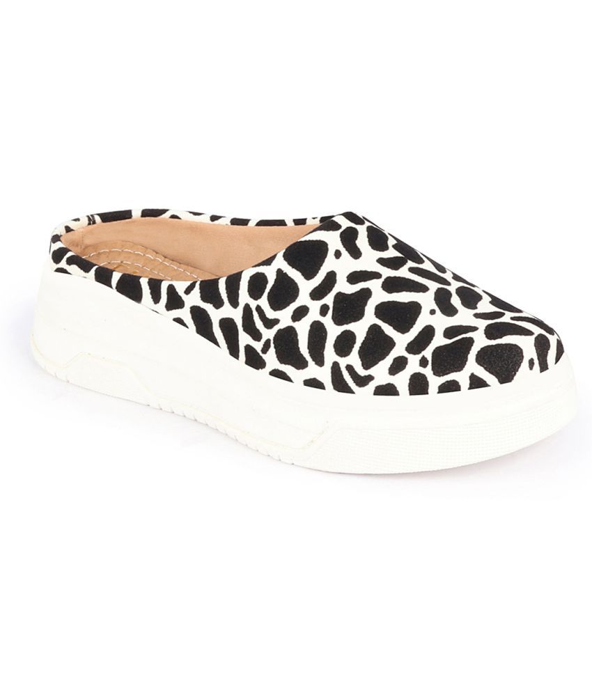     			Fausto - White Women's Slip On