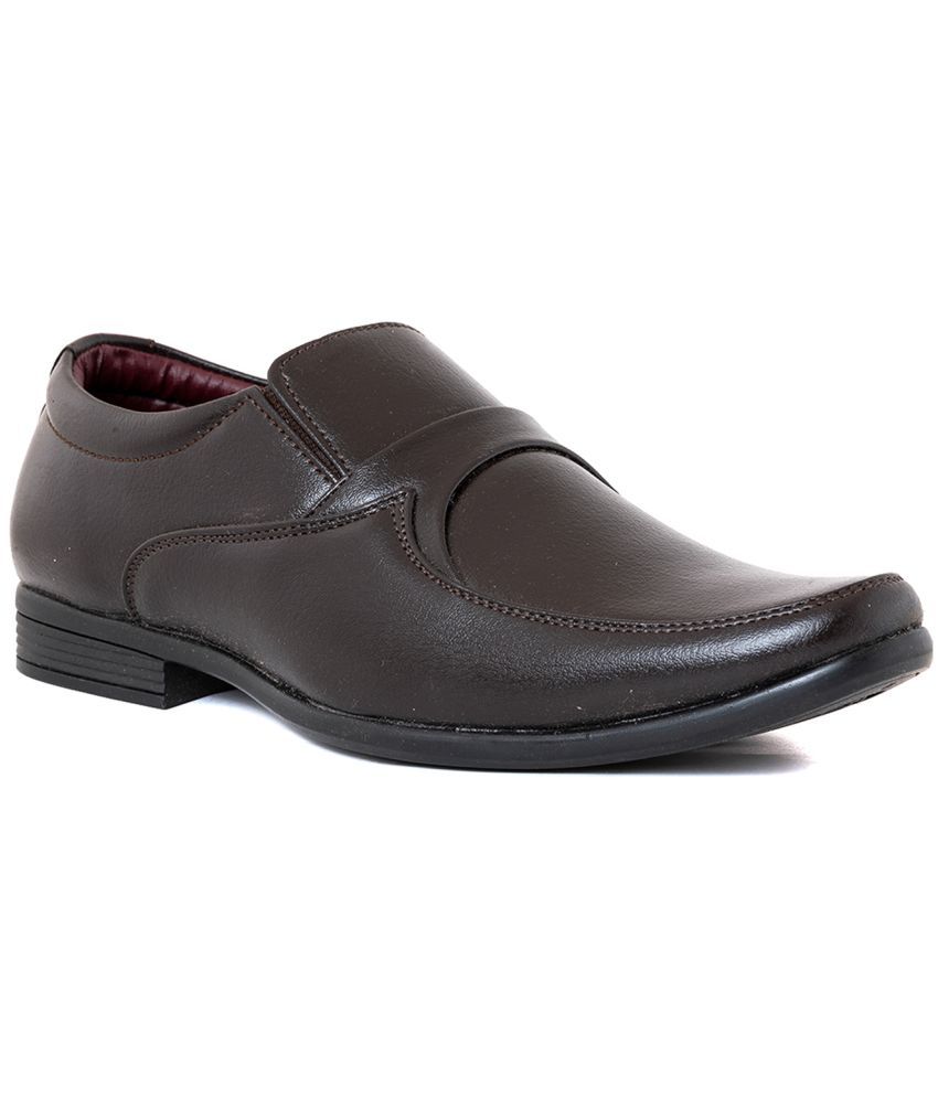     			KHADIM - Brown Men's Slip On Formal Shoes