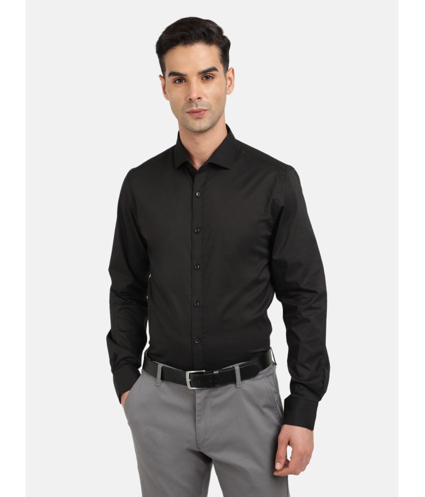     			IVOC Men Slim Fit Stretchable Formal Shirt