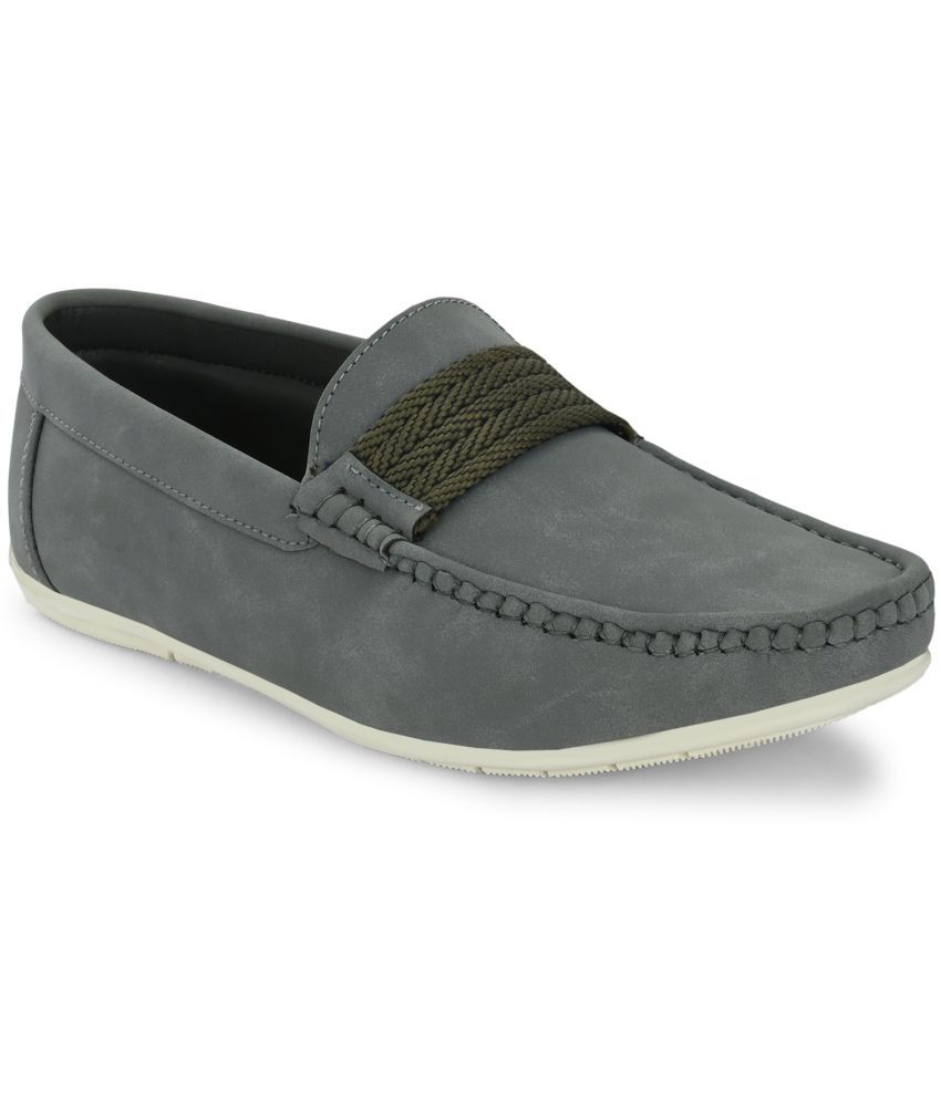     			Leeport Gray Men's Slip on