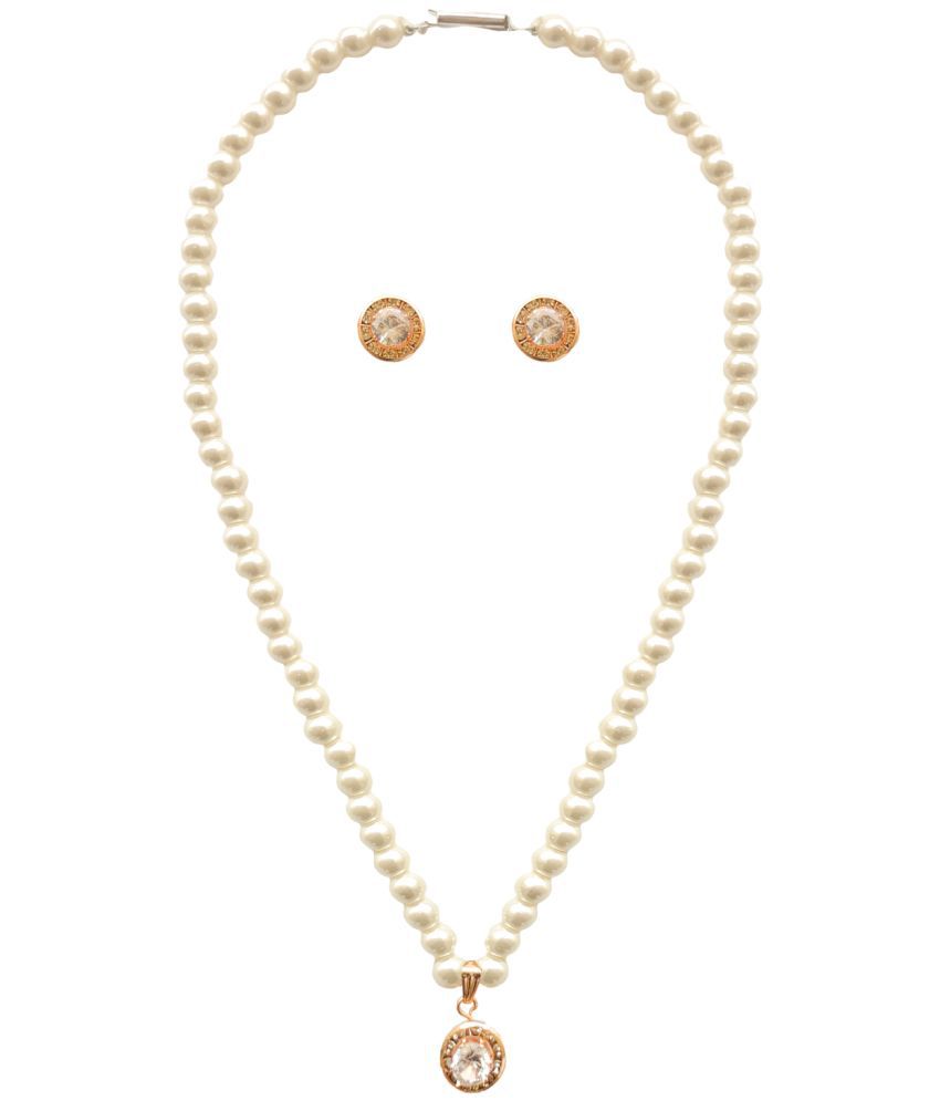    			KASHVI PEARLS AND JEWELLERS White Pearls Necklace Set ( Pack of 1 )