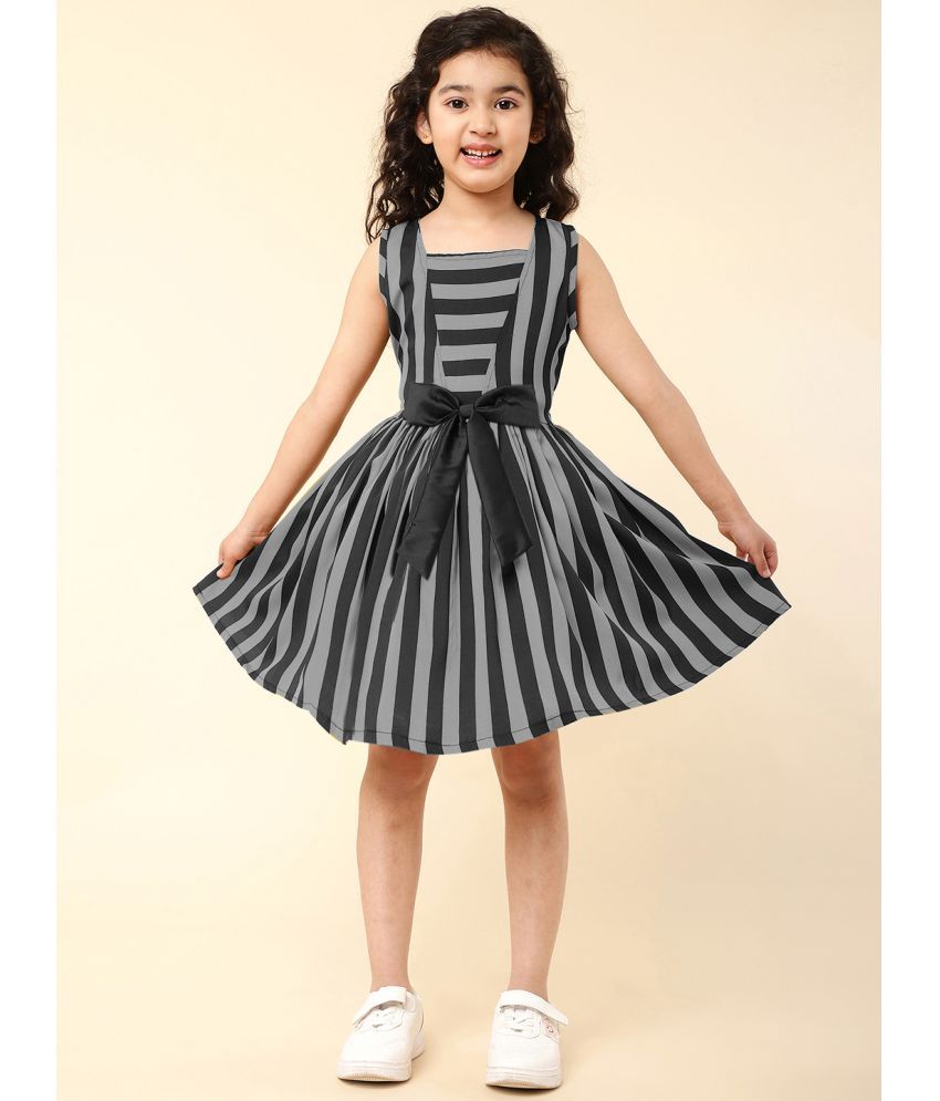     			A.T.U.N. Polyester Fit And Flare Dress For Girls ( Pack of 1 , Gray )