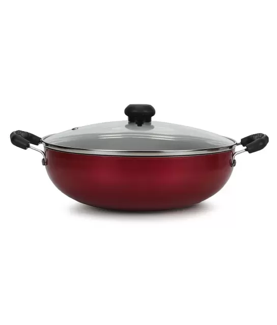 Source cast iron Chinese cooking ware heavy duty non stick indian kadai wok  with 12 inch on m.