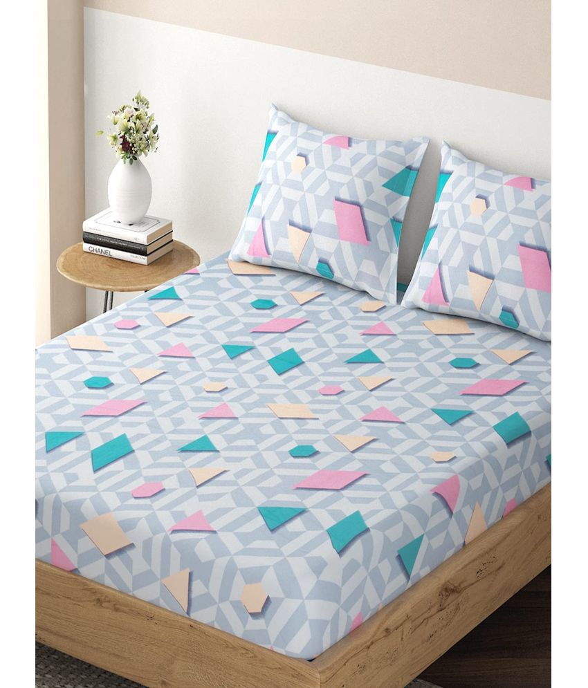     			HOKIPO Microfibre Geometric Fitted Fitted bedsheet with 2 Pillow Covers ( Double Bed ) - Blue