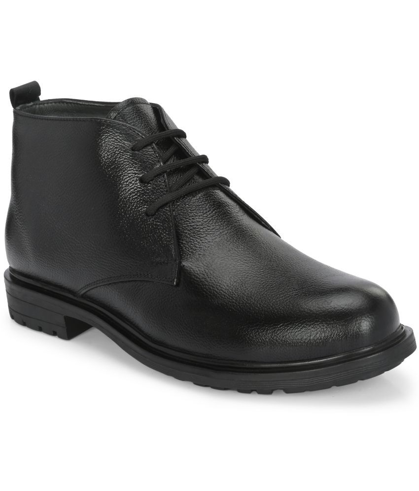     			Leeport Black Men's Derby Formal Shoes