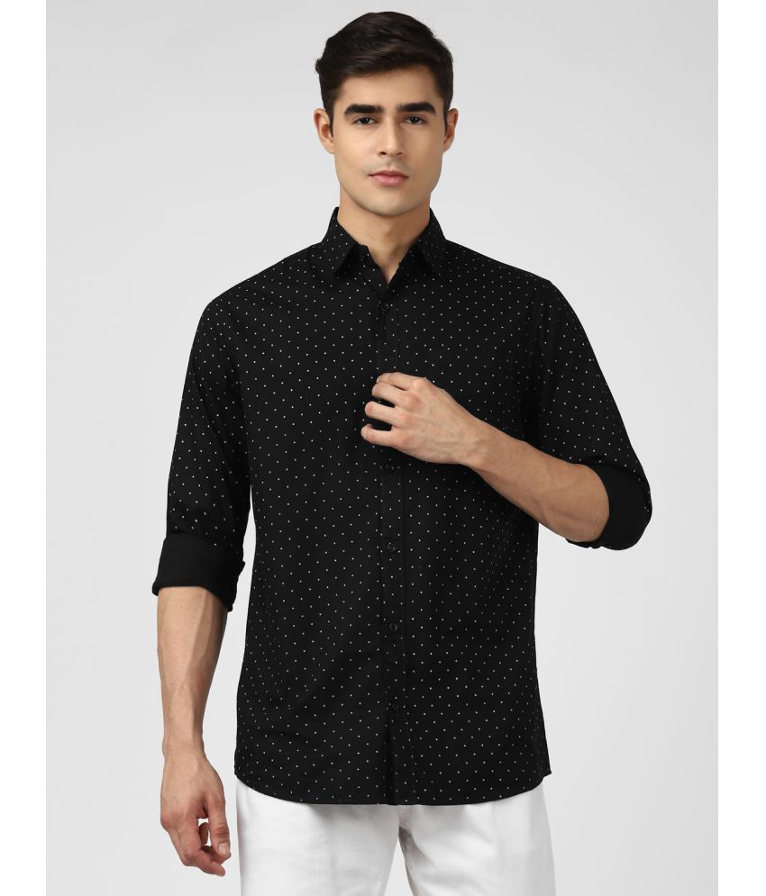     			UrbanMark 100% Cotton Regular Fit Printed Full Sleeves Men's Casual Shirt - Black ( Pack of 1 )