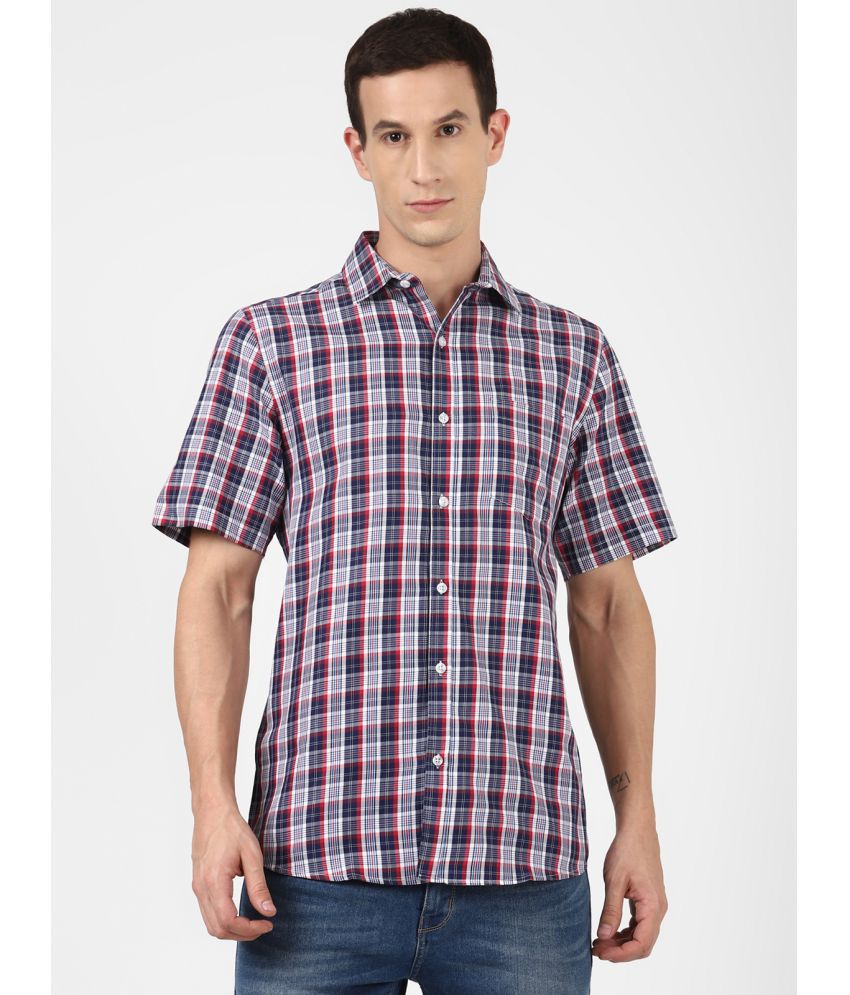     			UrbanMark 100% Cotton Regular Fit Checks Half Sleeves Men's Casual Shirt - Navy ( Pack of 1 )