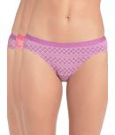 Jockey 1525 Women's Super Combed Cotton Bikini - Light Prints(Pack of 3- Color & Prints May Vary)