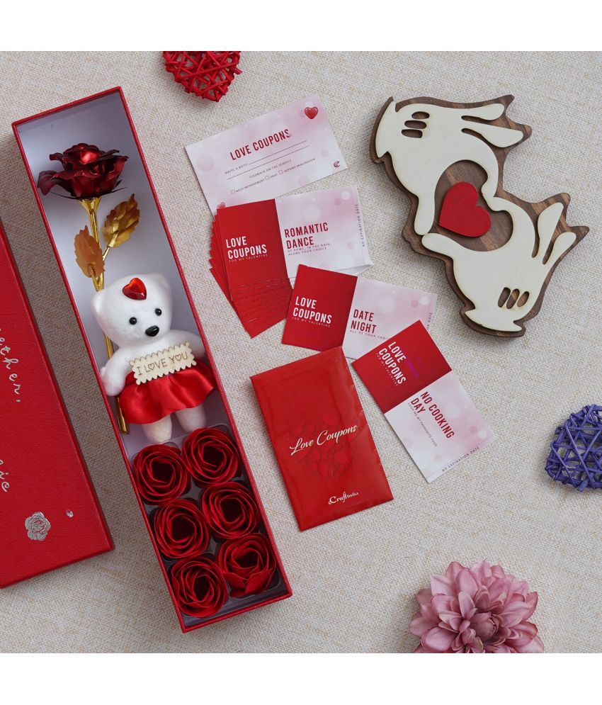     			eCraftIndia Red Paper Valentine Hamper