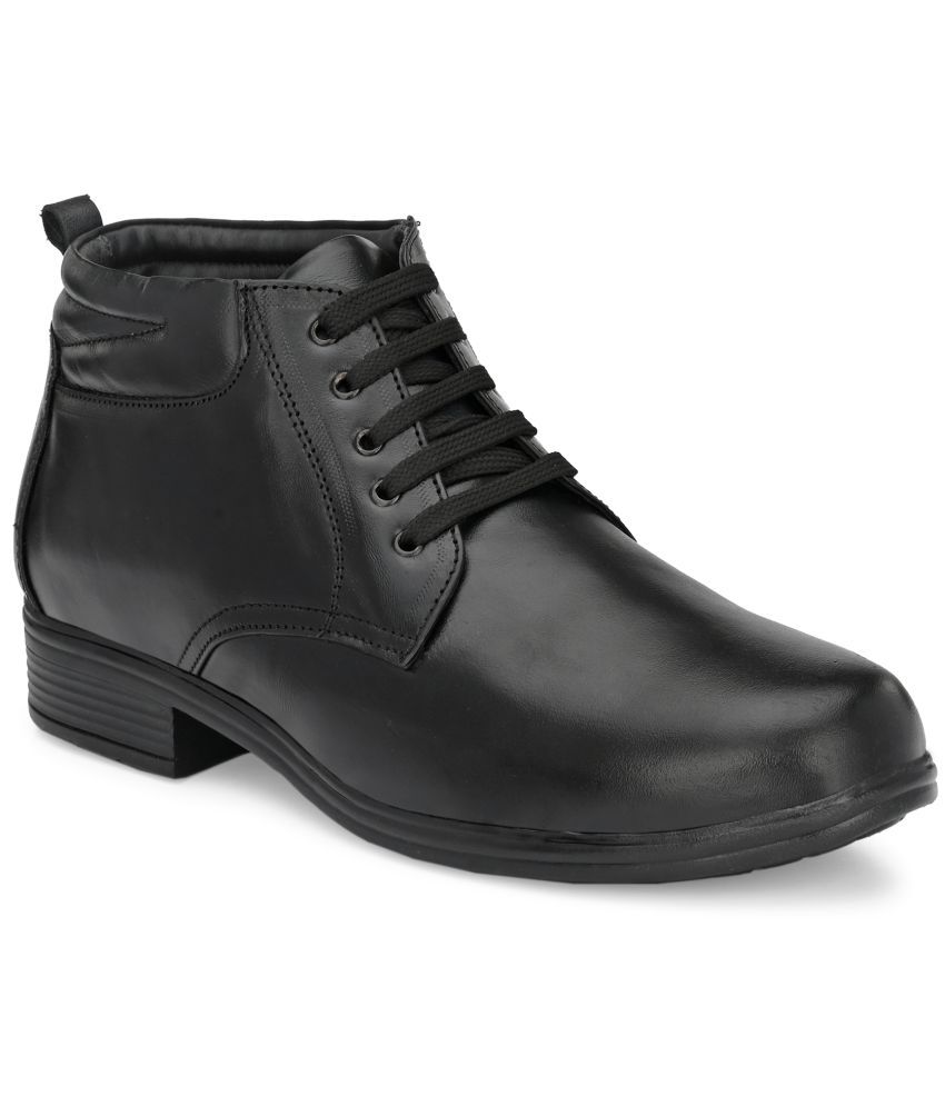     			John Karsun Black Men's Formal Boots