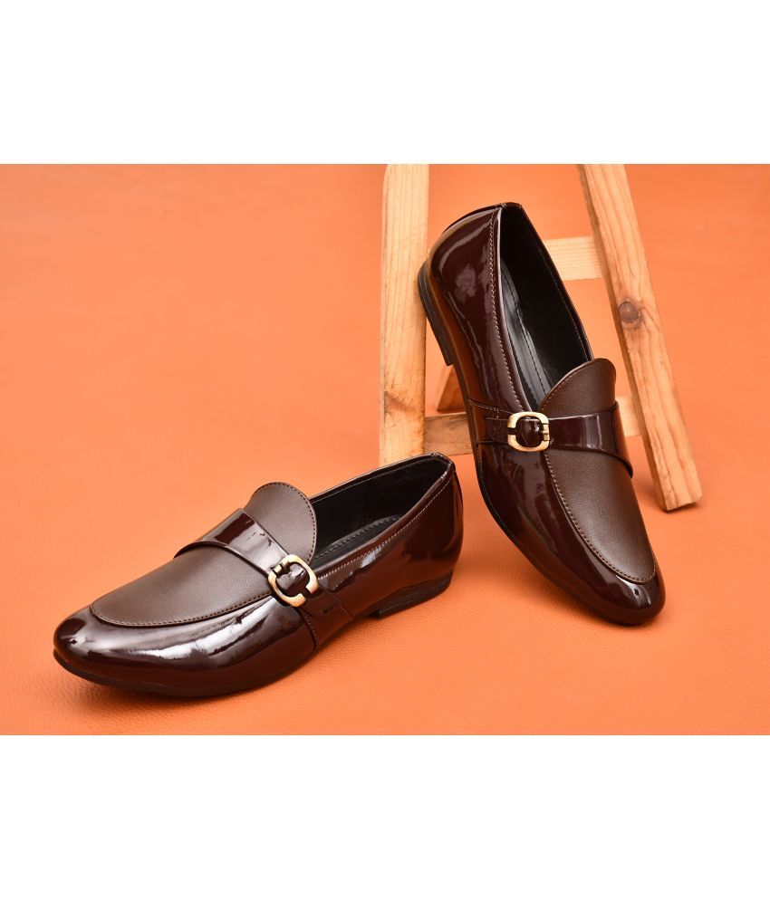     			Akiko Brown Men's Mocassin Formal Shoes