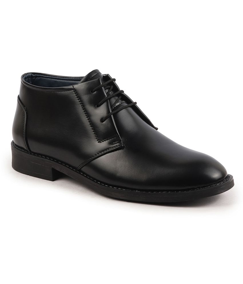     			Fausto Black Men's Chukka Boots