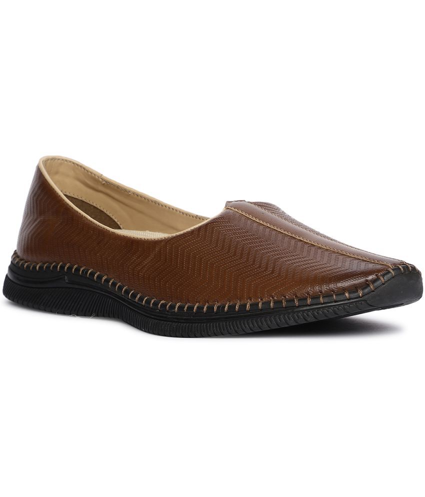     			Bata Brown Men's Designer Shoes