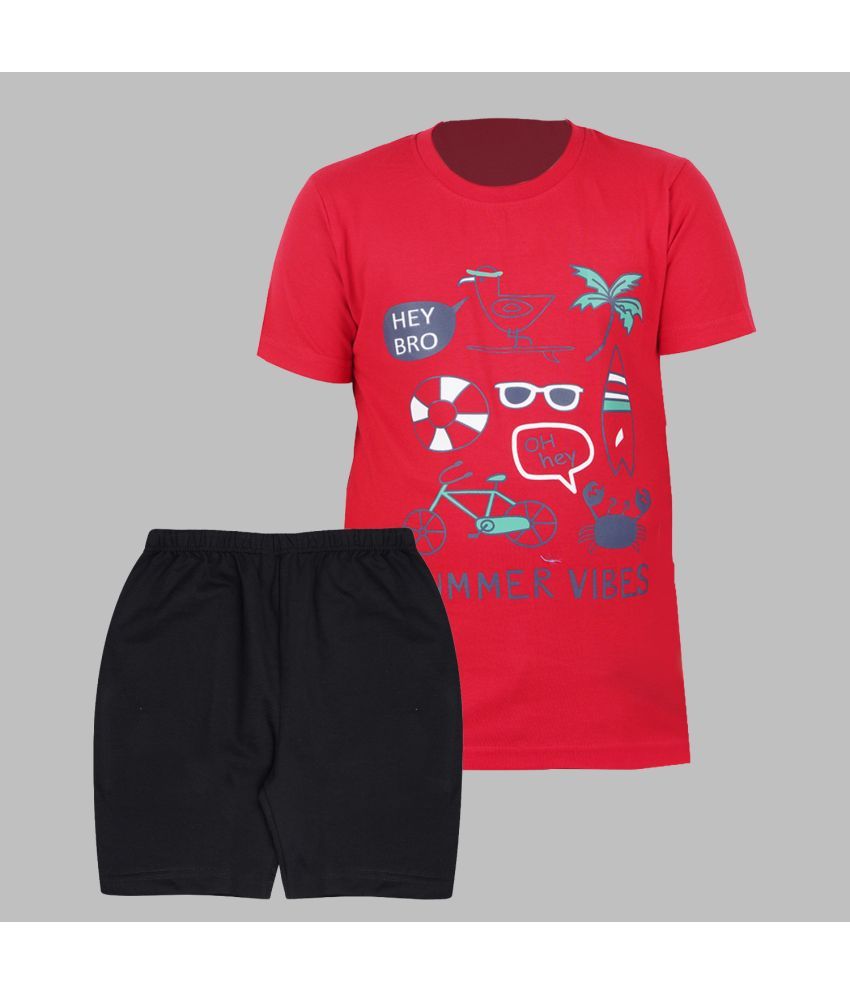     			Santee Red Cotton Blend Boys T-Shirt & Shorts ( Pack of 1 )